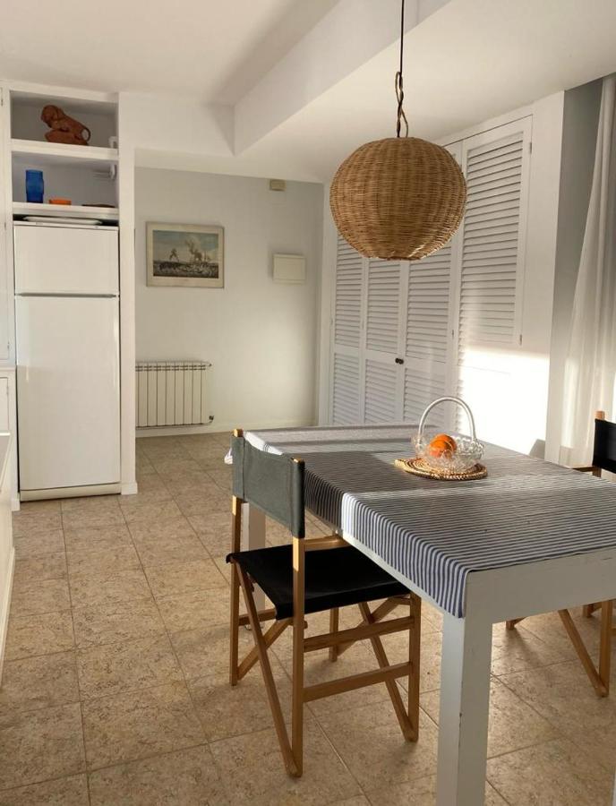 Apartamento Port De'N Perris L' Escala Exterior foto